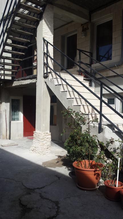 Csikos Apartment Cluj-Napoca Exterior photo