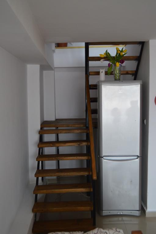 Csikos Apartment Cluj-Napoca Exterior photo